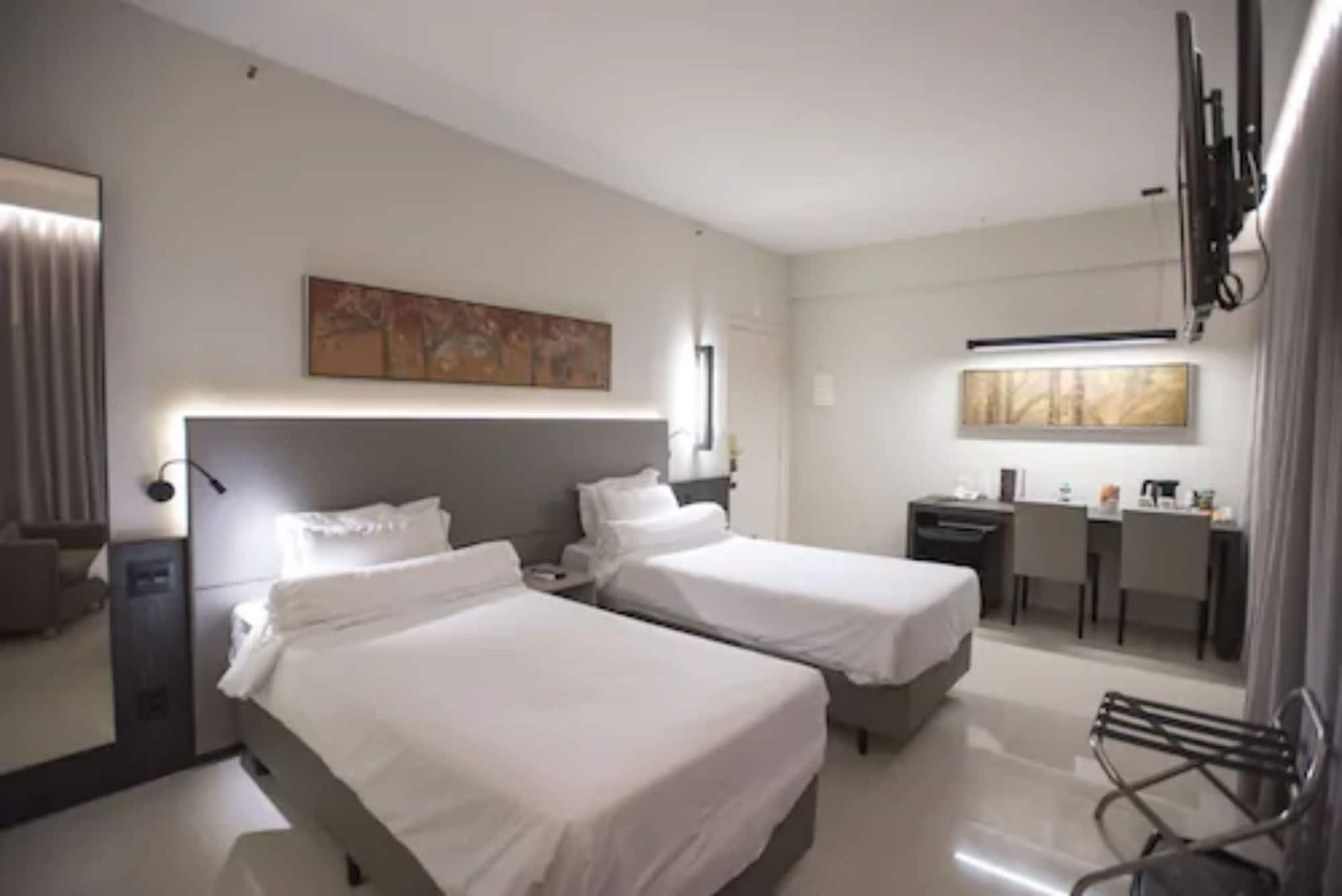 Royal Boutique Savassi Hotel Belo Horizonte Exterior photo Deluxe Room